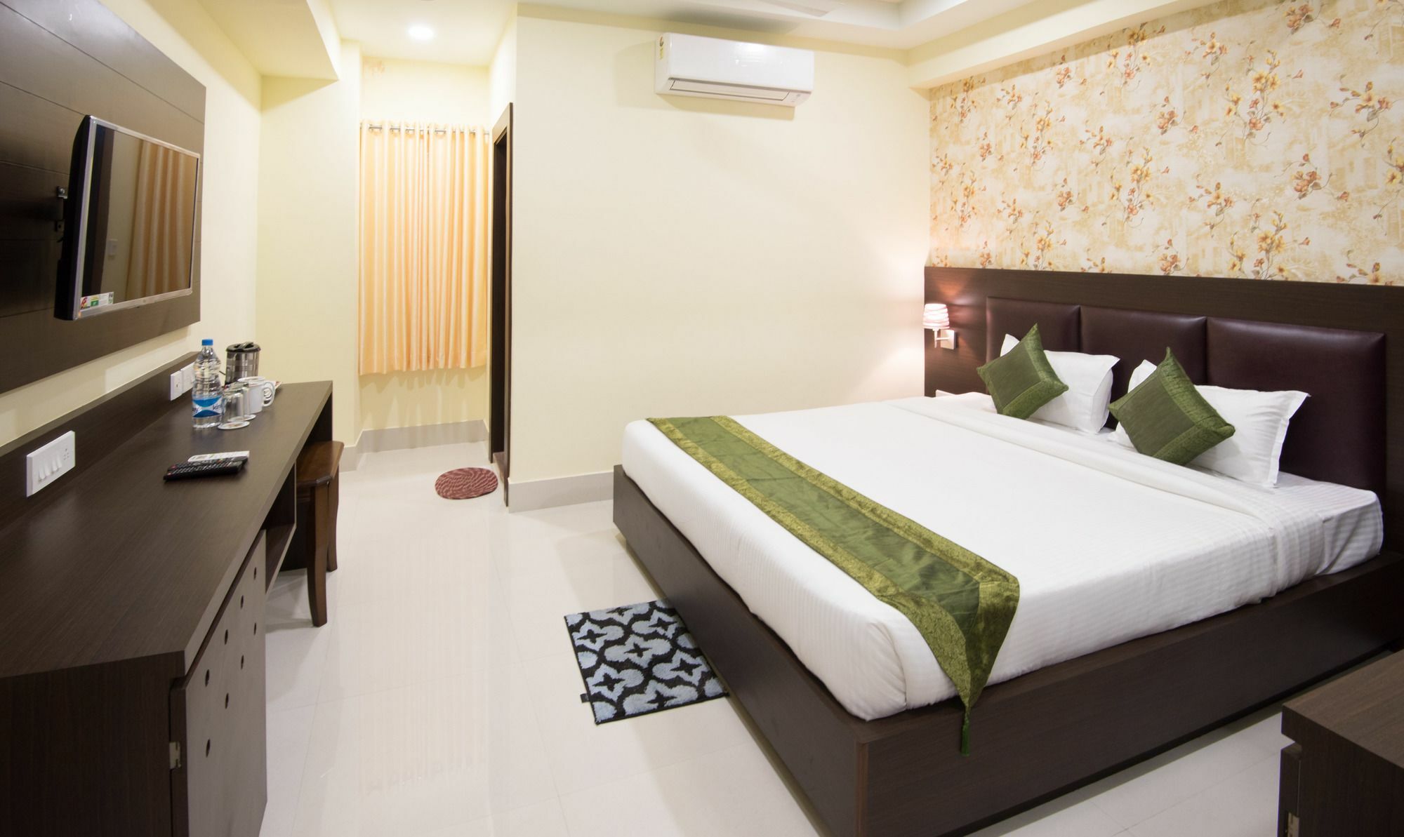 Treebo King'S Court Chandrasekharpur Bhubaneswar Exterior photo